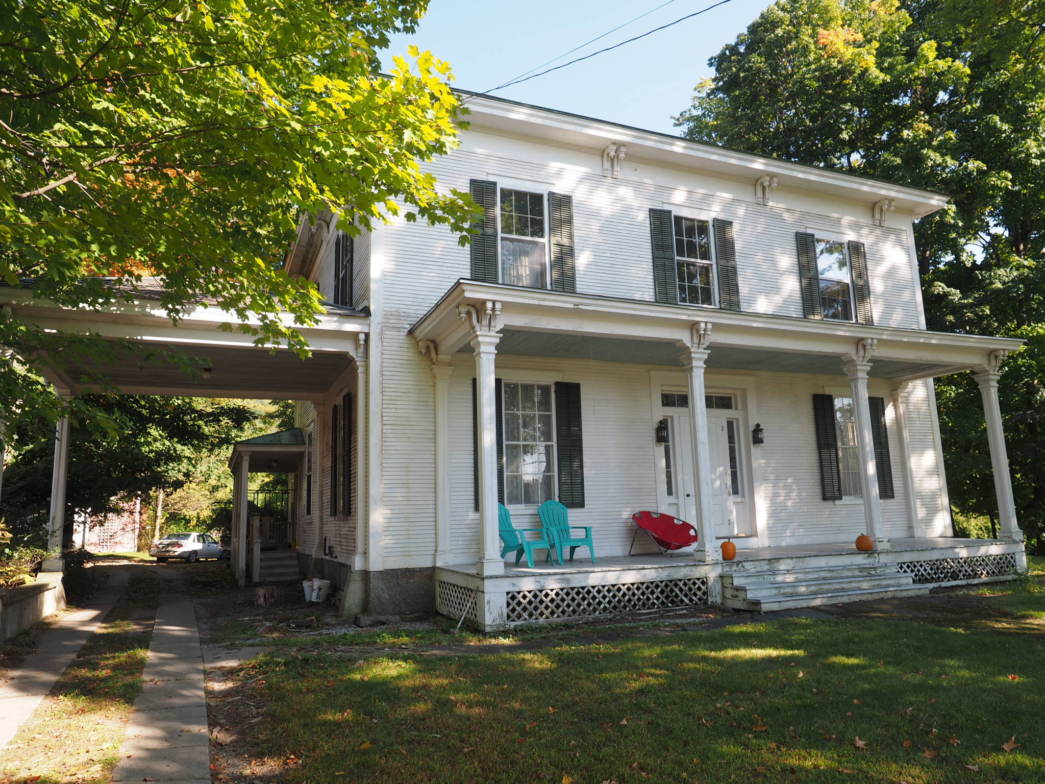 OLYMPUS DIGITAL CAMERA